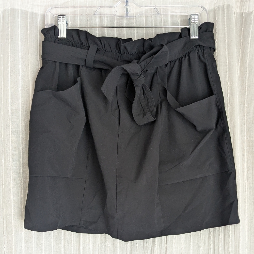 Athleta Skyline Belted Skort Black Size 8